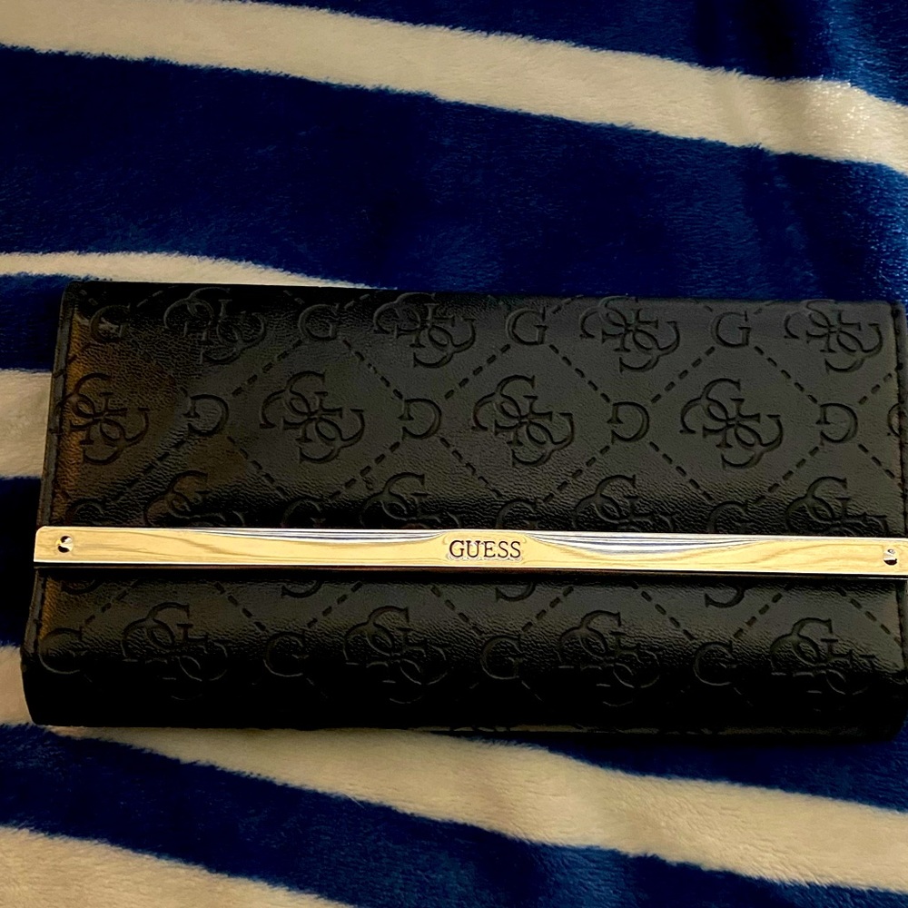 Guess Black leather wallet